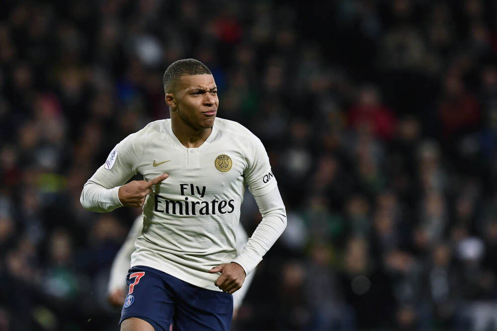 樊振东欧冠首秀赢球 萨尔布吕肯乒乓球队挺进八强